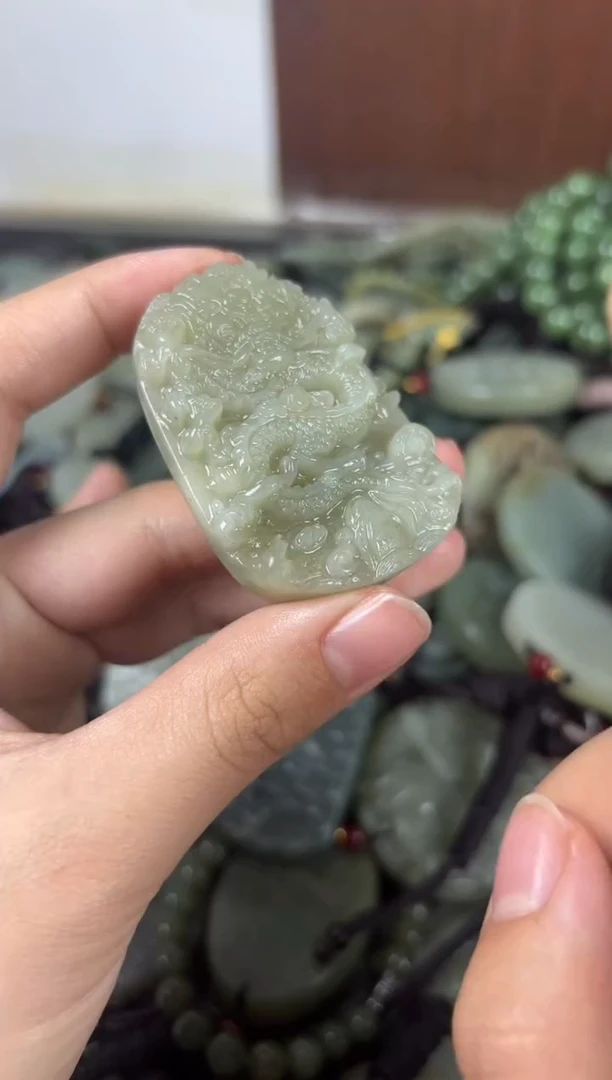 【闪购商品】和田玉颈饰未镶嵌1