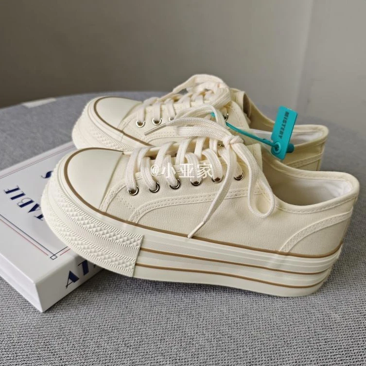 小佳家2025夏季新款厚底帆布鞋小众百搭鞋子米色爆款休闲板鞋女潮