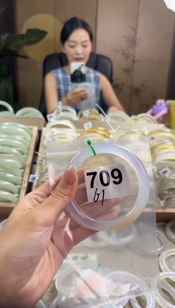 手镯玛瑙/玉髓未镶嵌709