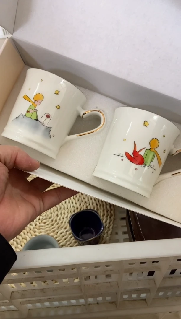 无运费险有瑕疵的摄影的产品有使用过的痕迹有点脏介意勿拍