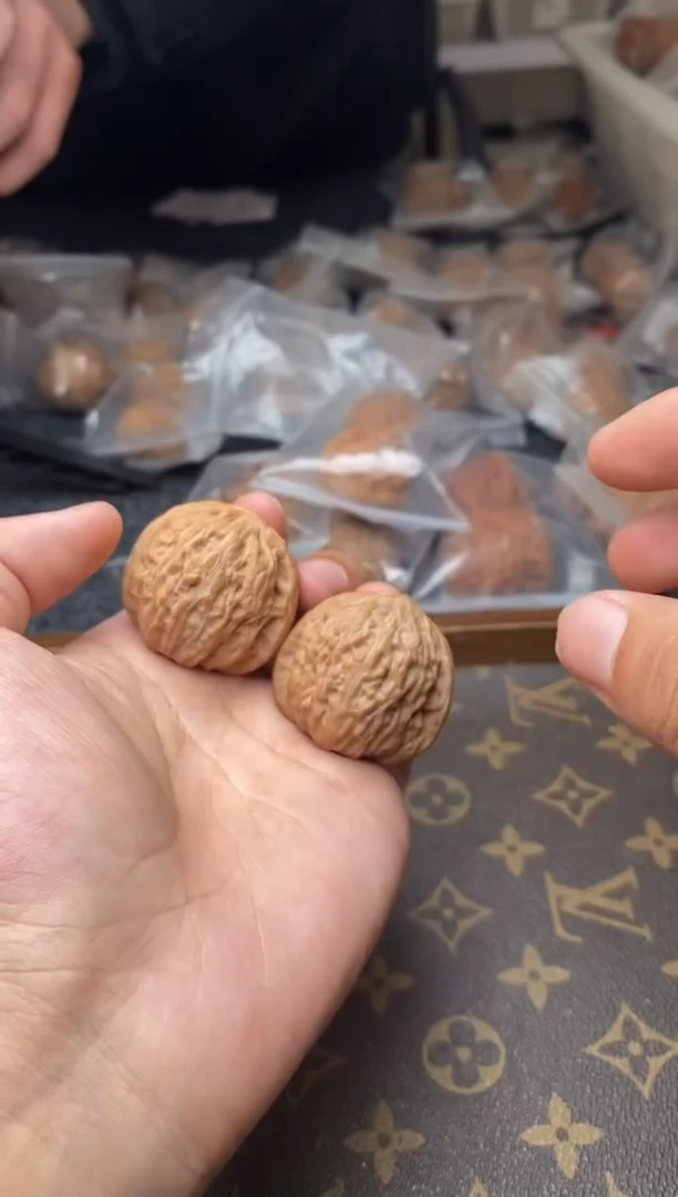 【闪购商品】文玩核桃把件A141号38尺铁锤