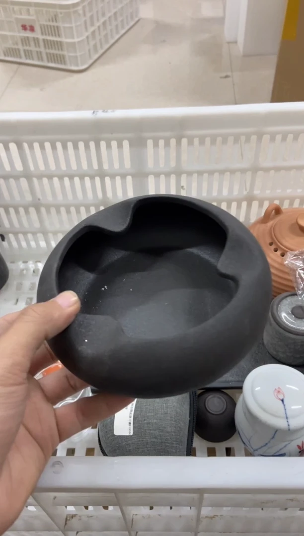 无运费险有瑕疵的摄影的产品有使用过的痕迹有点脏介意勿拍