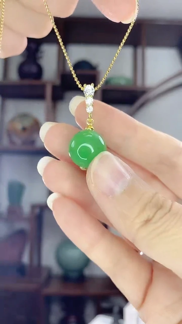 翡翠未镶嵌耳坠X5大珠子