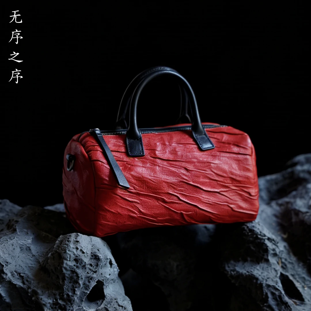 【无序之序】新款限量版上新牛皮枕头包
