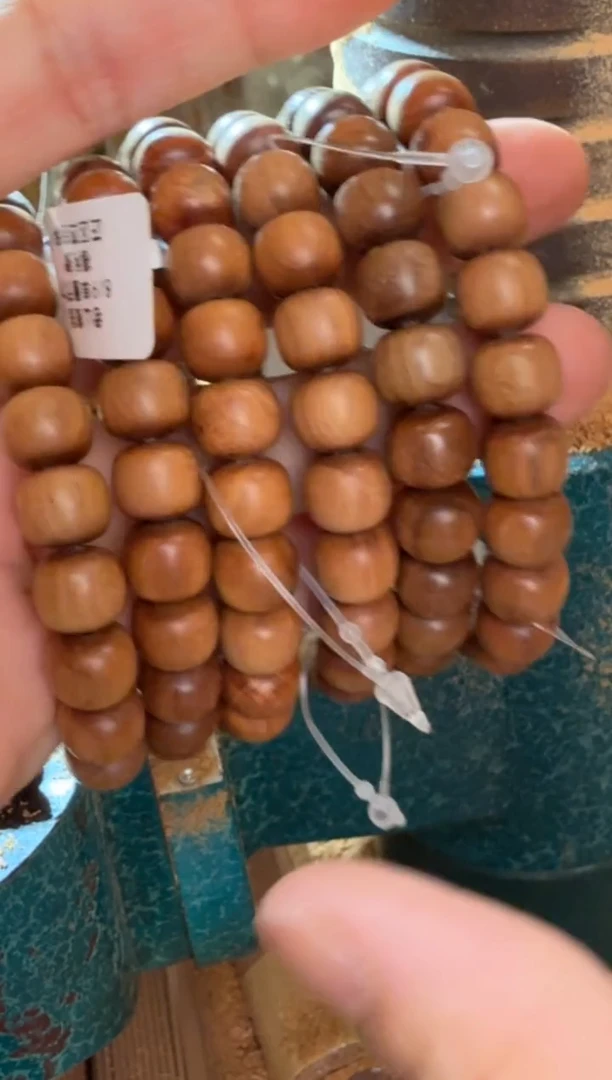 檀香木其他四剖料8x9沉水福利款单圈