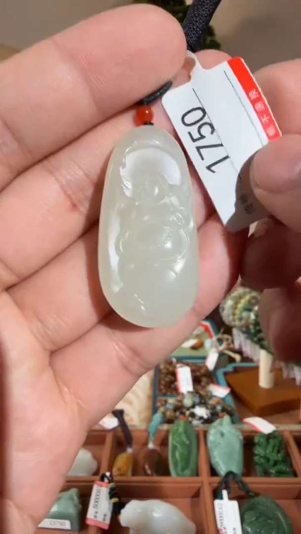 项链未镶嵌和田玉1