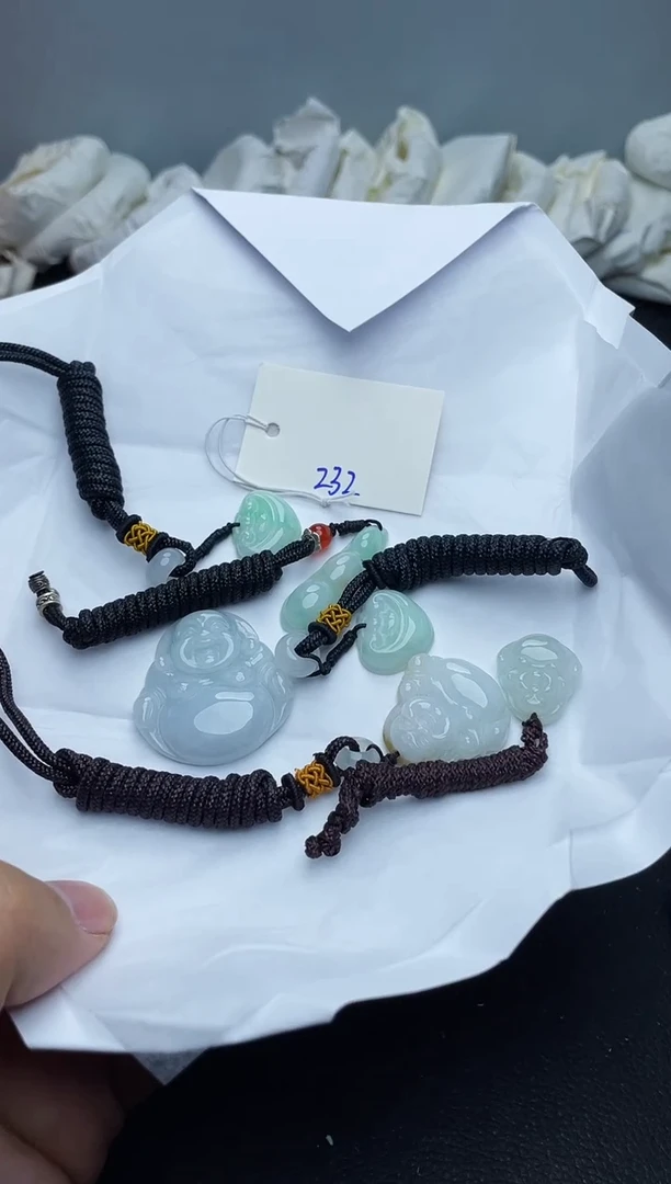 未镶嵌手镯翡翠232