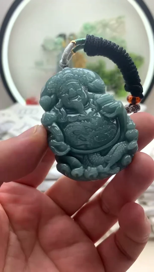 颈饰未镶嵌翡翠财神