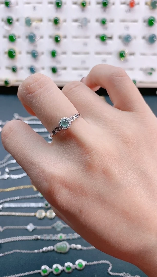 【闪购商品】翡翠戒指银S925镶嵌天然翡翠