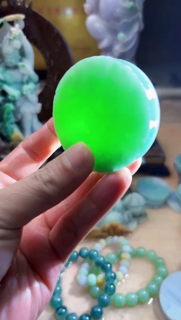 未镶嵌挂件翡翠A货张麦8240