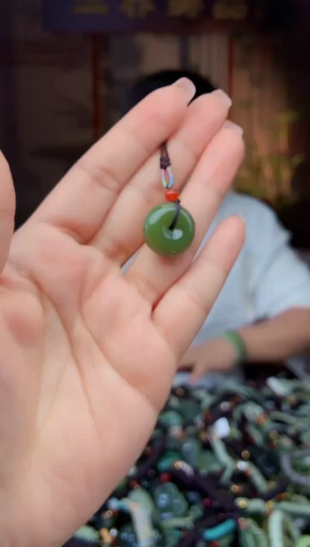 颈饰未镶嵌和田玉多样性发货拍一发一