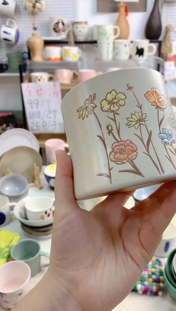 外贸手绘小花浮雕杯
