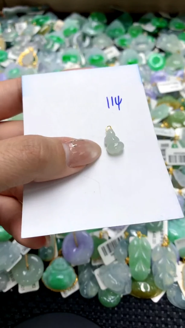 【闪购商品】翡翠颈饰18K金镶嵌1111111111111111