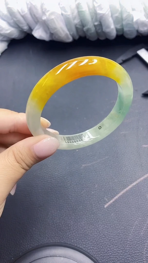 高冰透美人手镯 所见即所得80