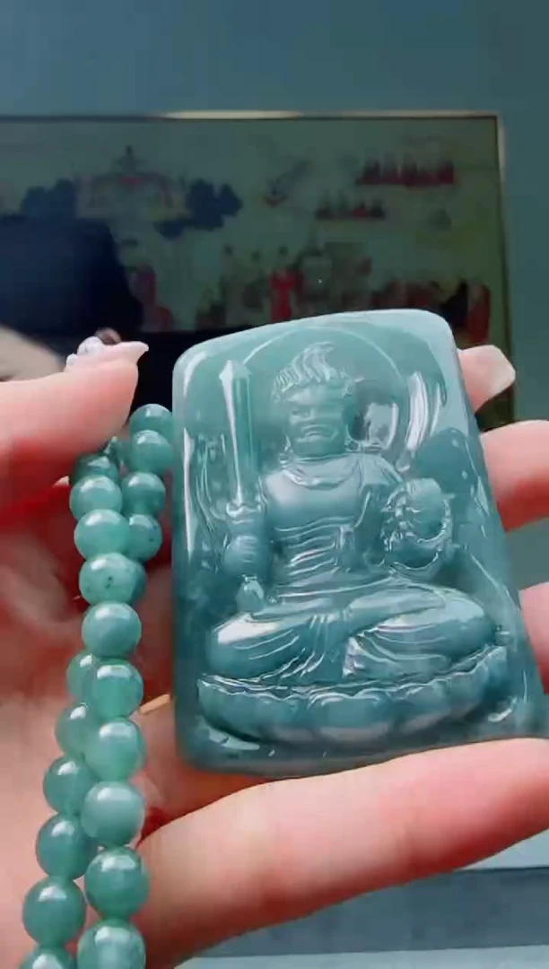 【闪购商品】翡翠颈饰未镶嵌不动