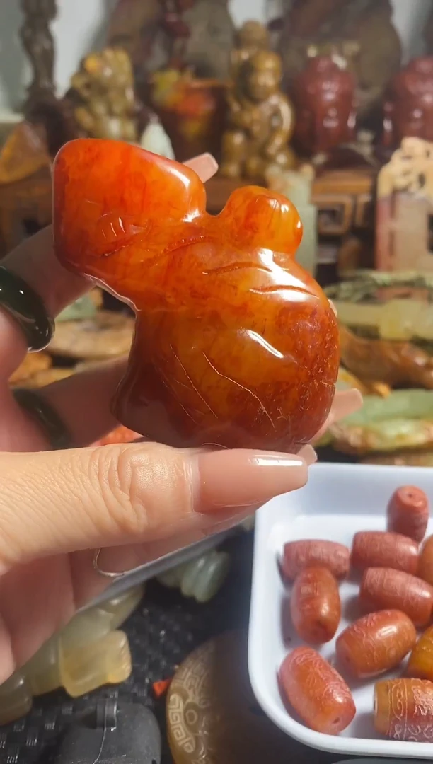 未镶嵌岫岩老玉（透闪石质玉）摆件未镶嵌