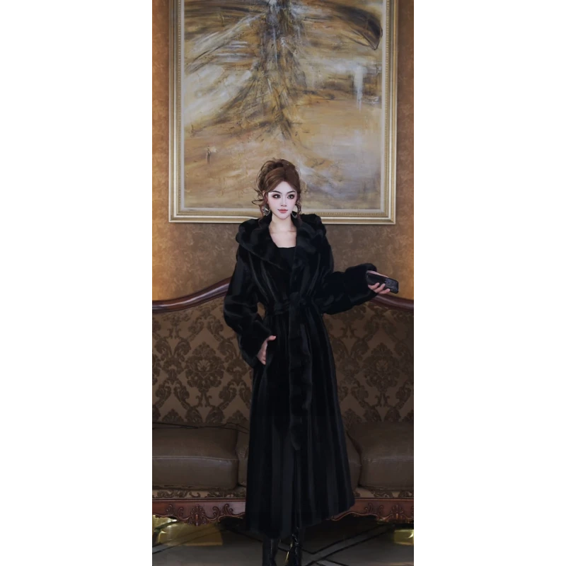 紫标轻奢抽刀工艺连帽宝嘉美级光泽感毛毛外套猫妹妹推荐