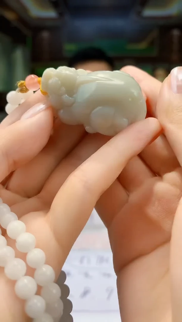 定制和田玉玉润东方天然和田玉（拍一发一）