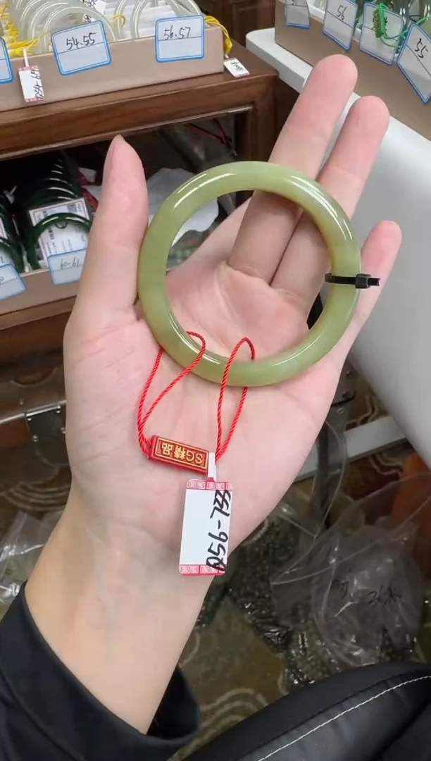 未镶嵌手镯和田玉57