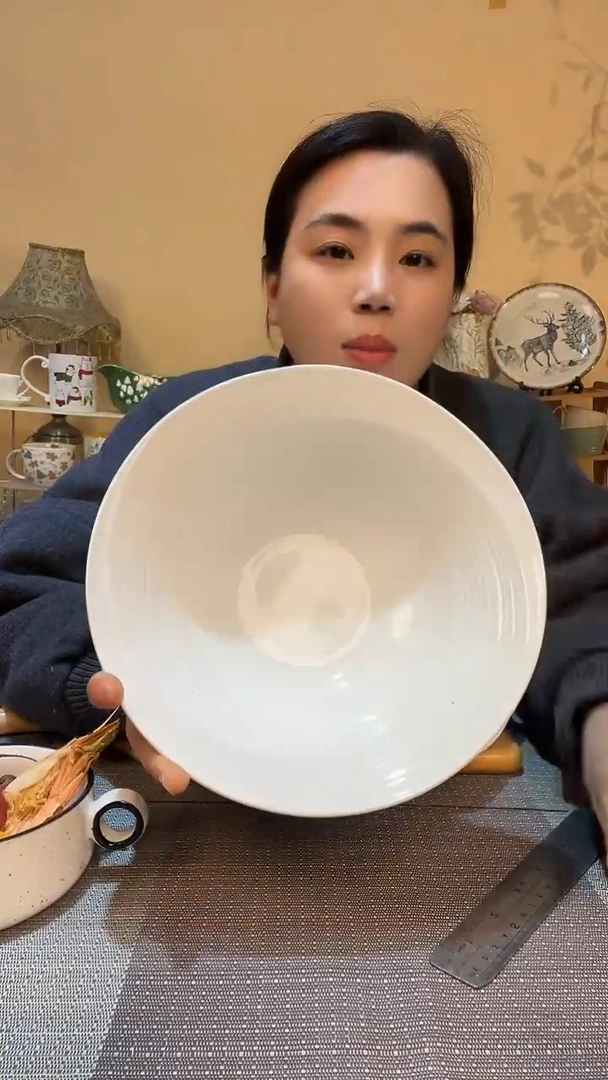 瓷片9英寸异形碗 微瑕介意勿拍