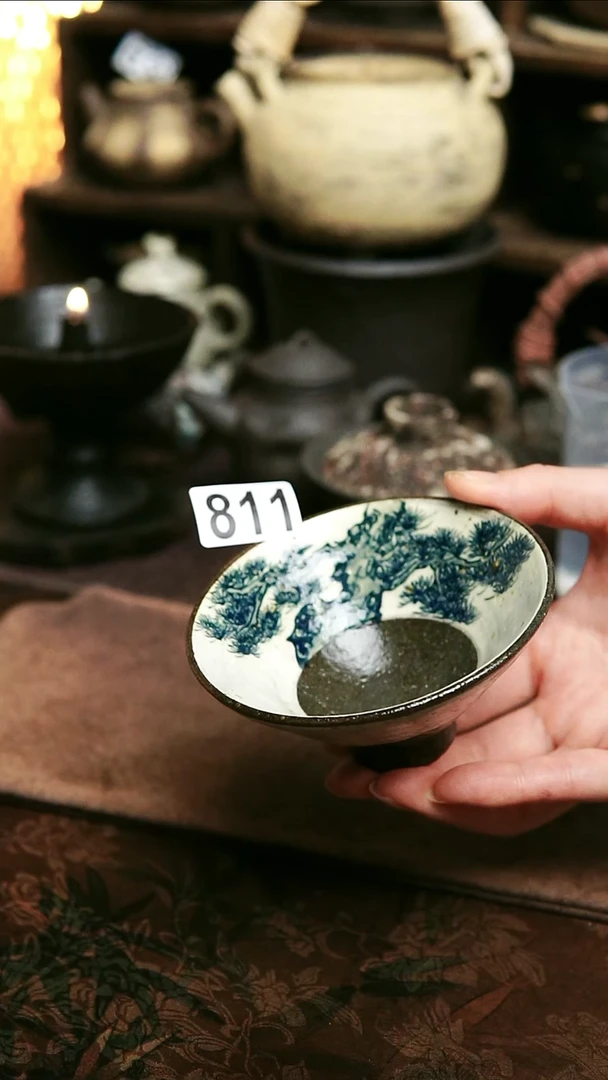 紫砂全手工粉引青花手绘主人杯100毫升左右