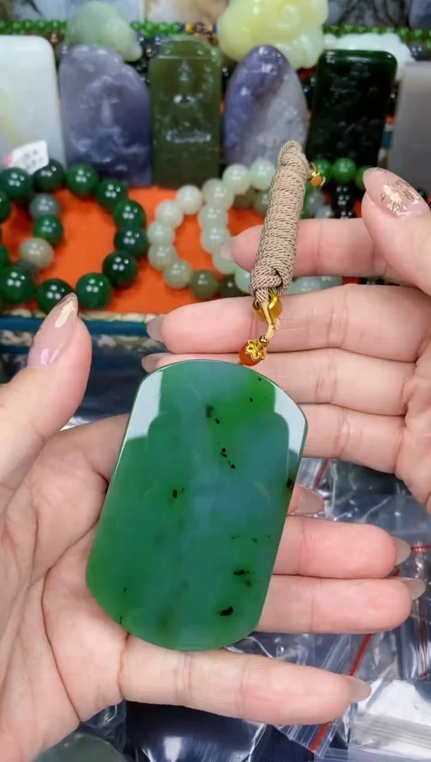 颈饰未镶嵌和田玉和田玉