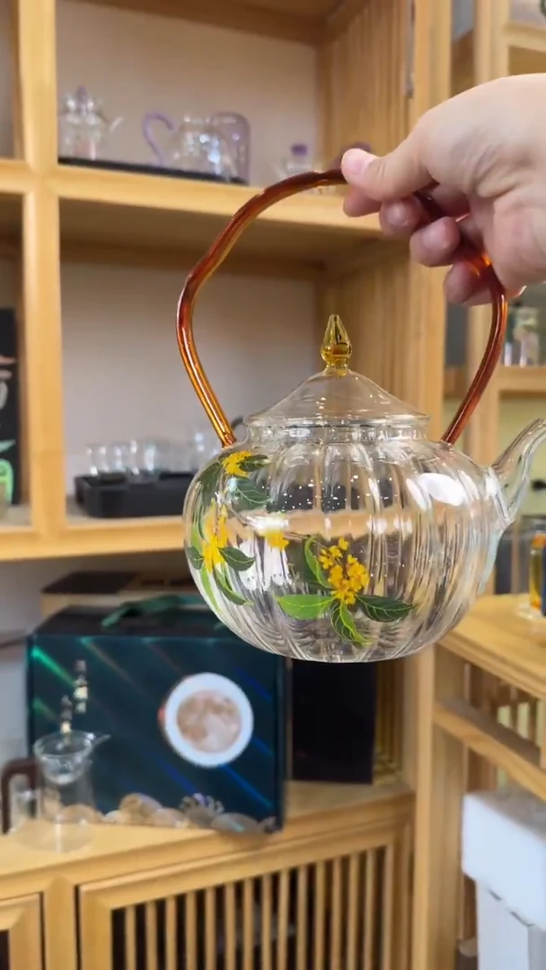 金狮通运壶琥珀把瓜楞桂花