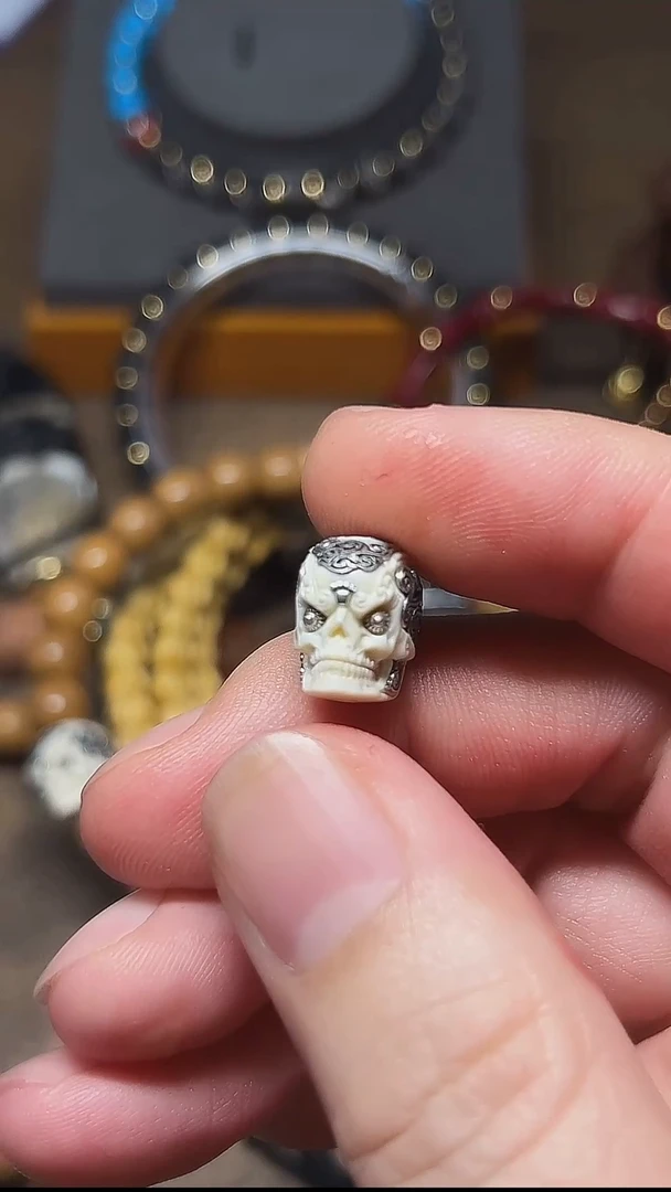 其他猛犸象牙K***?尸陀林主顶珠