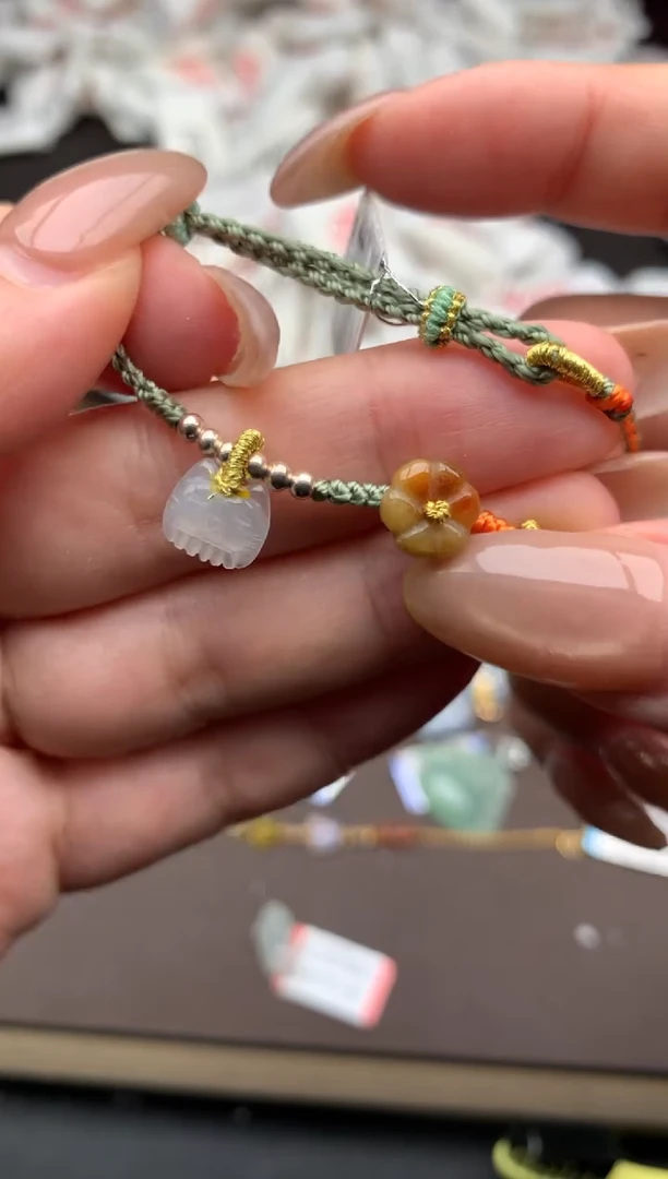 【闪购商品】翡翠手绳未镶嵌—