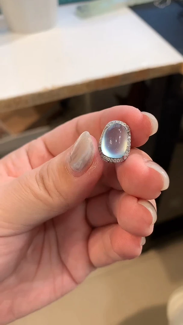 未镶嵌蛇纹石玉吊坠(不含链)吊坠