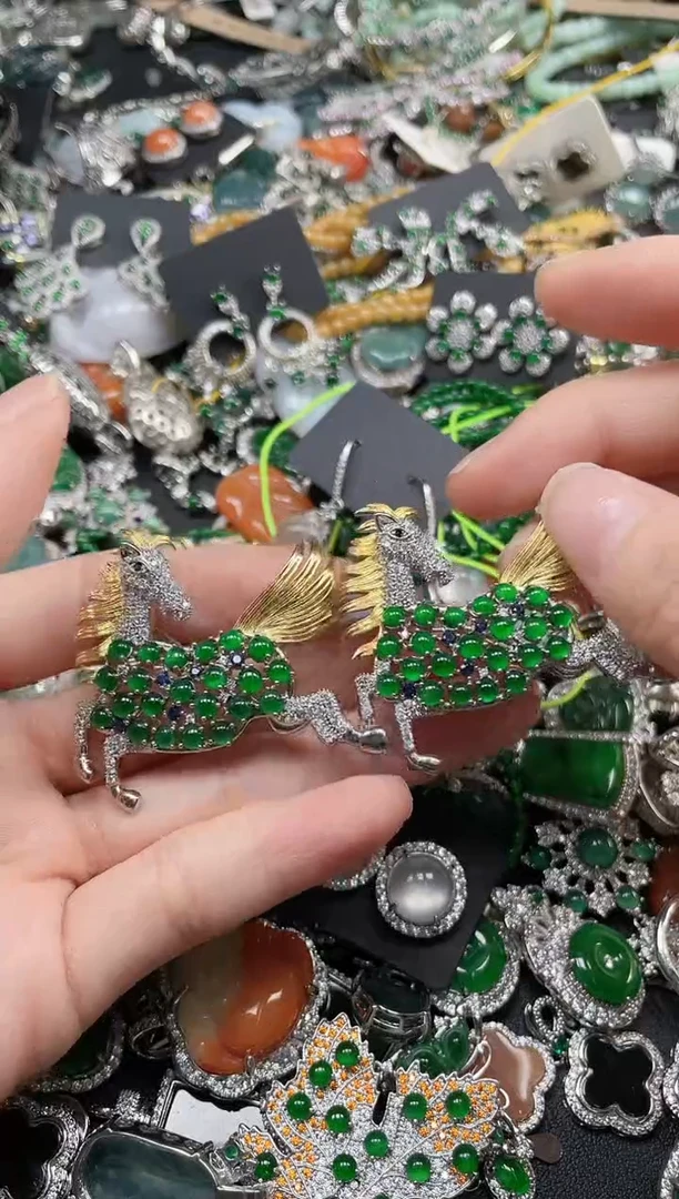 颈饰合金翡翠3736