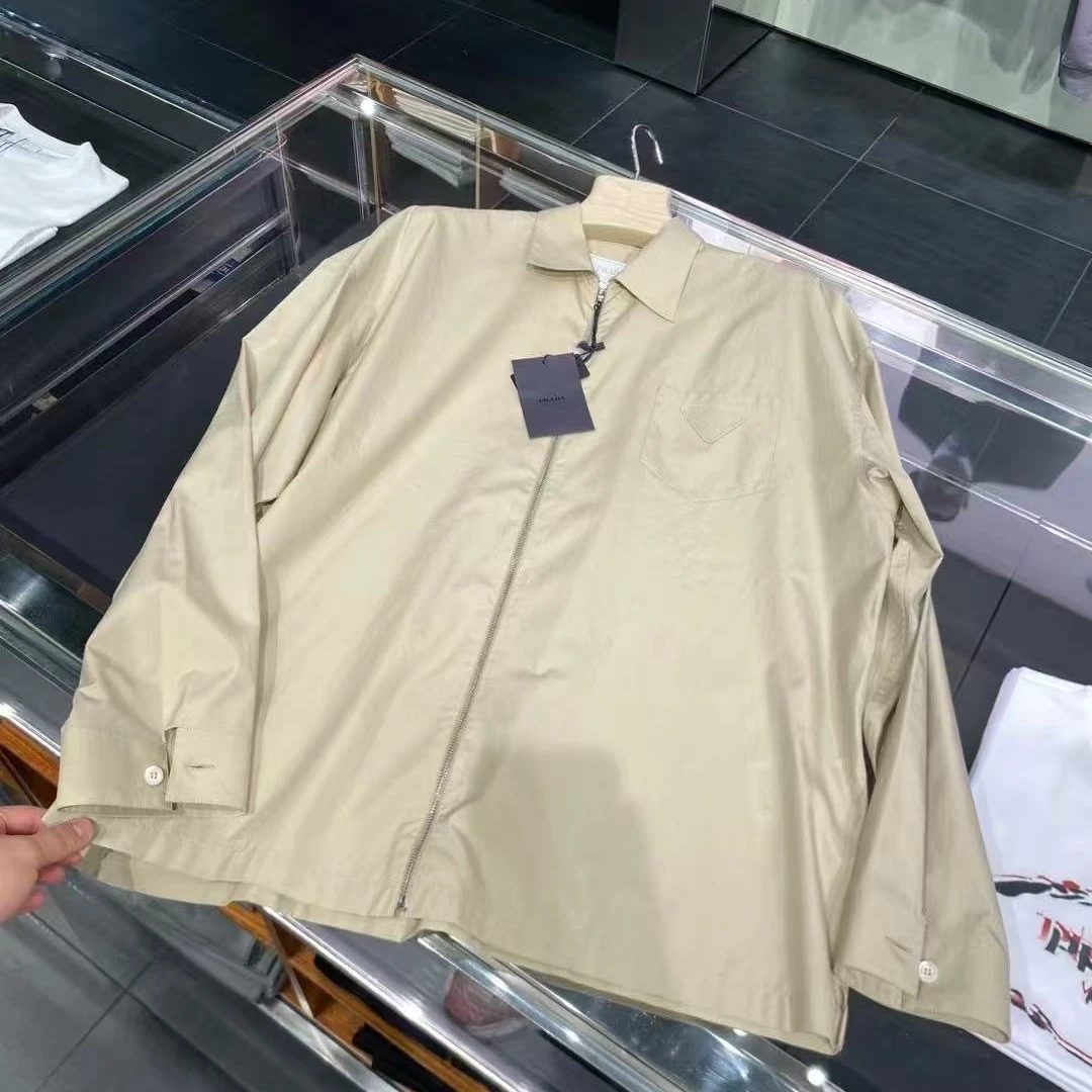 未使用 Prada/普拉达 三角标轻薄防晒拉链夹克/JIMI