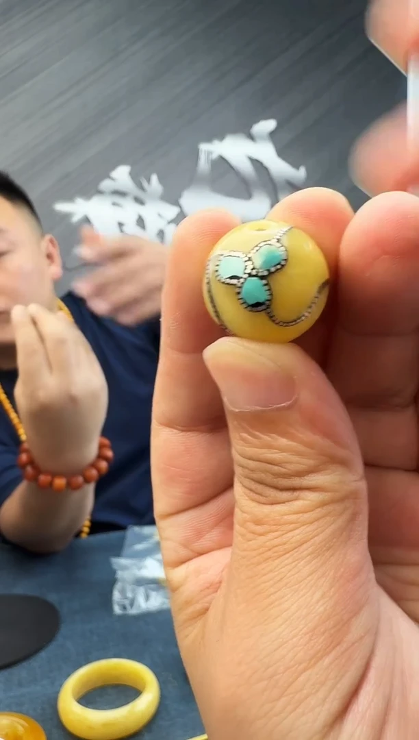 蜜蜡未镶嵌珠宝奇石假一罚十 5，多样性发其一