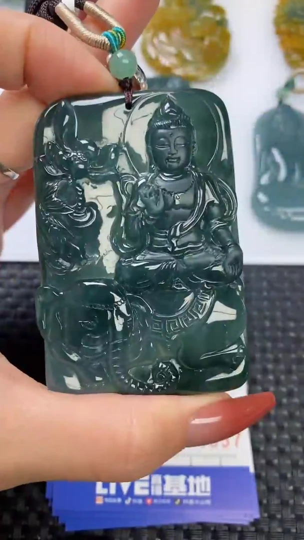 【闪购商品】翡翠颈饰未镶嵌1111111111111111