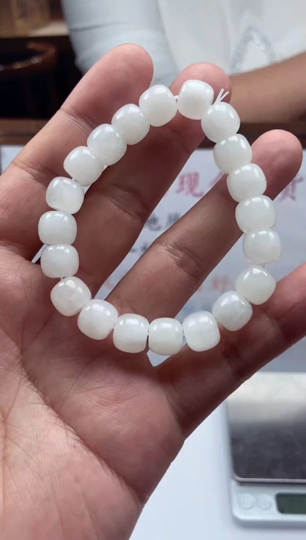 和田玉未镶嵌颈饰天然和田玉拍一发一