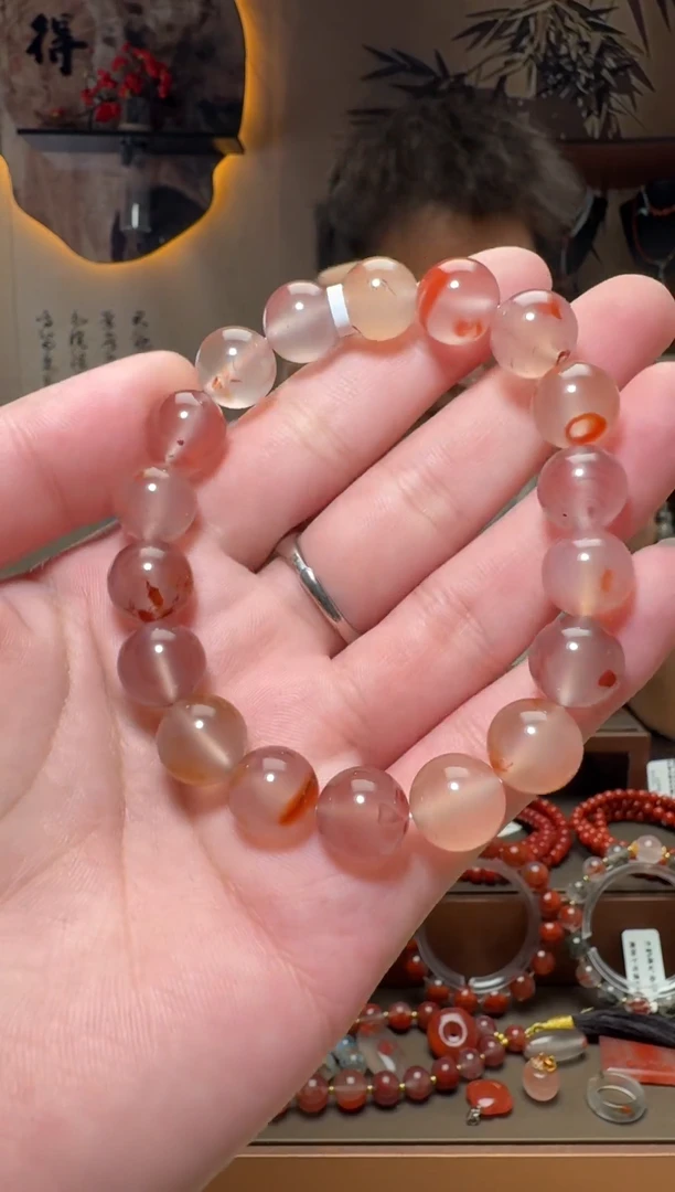 未镶嵌原矿无优化无注胶手串南红玛瑙一条11mm+ 多样性发货