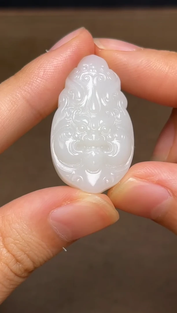 和田玉未镶嵌颈饰16