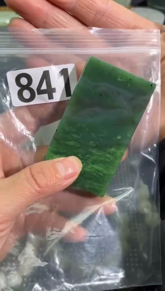 未镶嵌和田玉珠宝半成品牌子