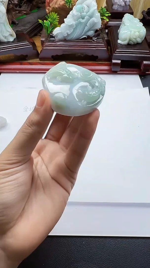 吊坠(不含链)未镶嵌翡翠1