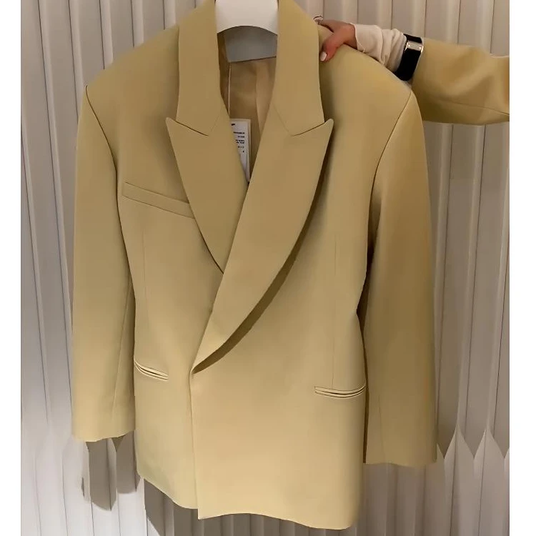 法式冷淡系高级感小个子赫本风宽松卡其色西装外套女2025早春新款