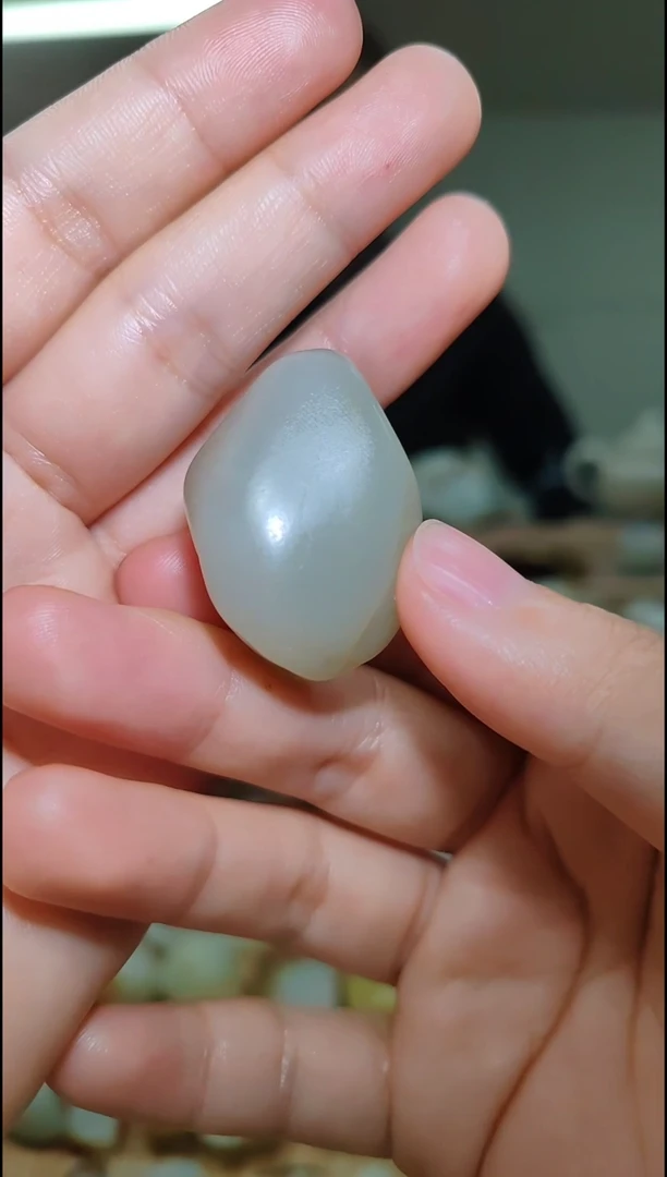 【闪购商品】和田玉挂件未镶嵌新疆和田玉原石挂件