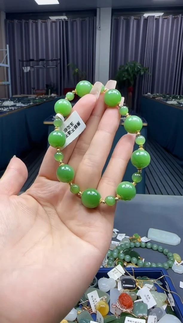 手串18K金镶嵌和田玉1