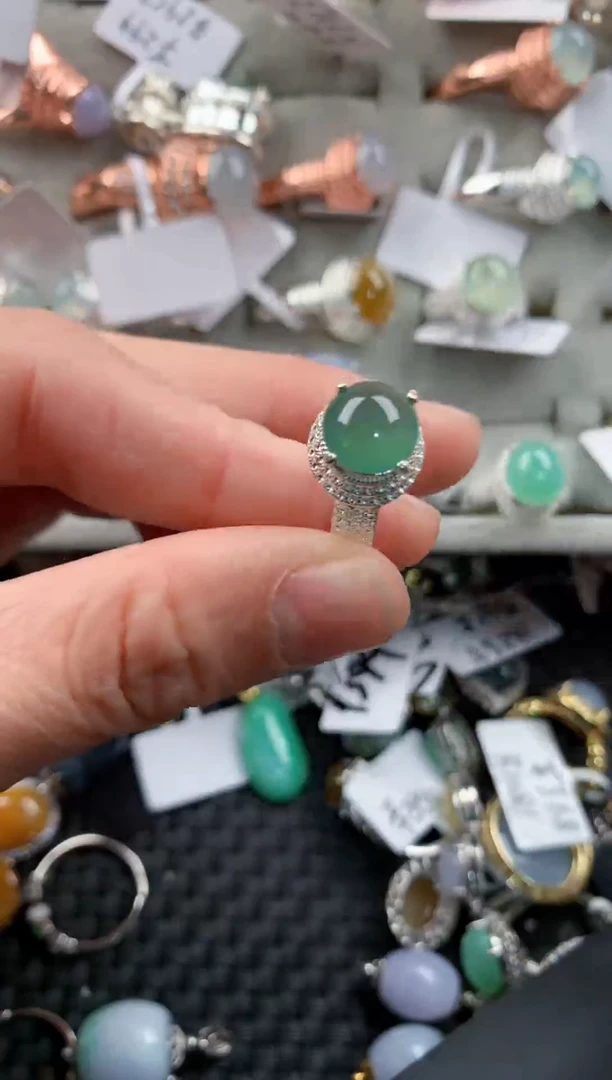 未镶嵌戒指翡翠333   95