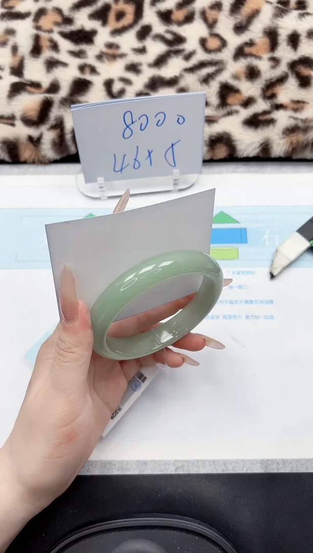 【闪购商品】石英质玉手镯未镶嵌103-64.1