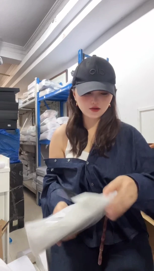 羊皮（革）高端订制时尚百搭女士手提斜跨包