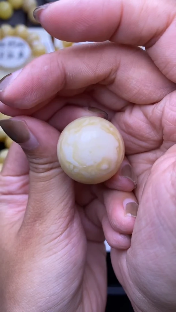 裸石琥珀未镶嵌田*乖大小姐珠宝4