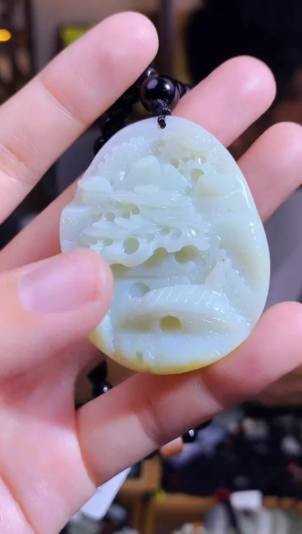 颈饰未镶嵌和田玉1