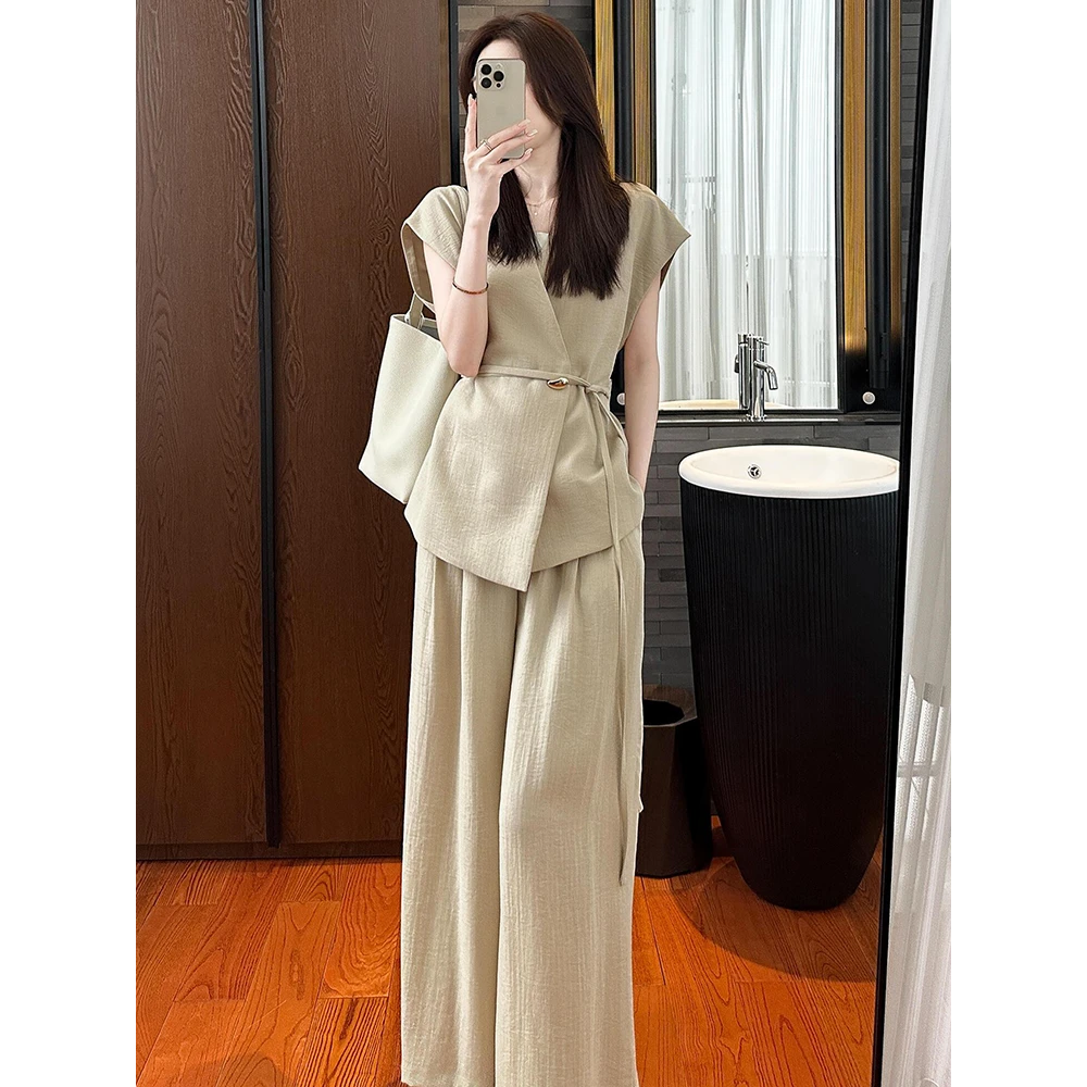 2025超火夏装一整套干练气质轻奢高级感女人味卡其色马甲套装裤女