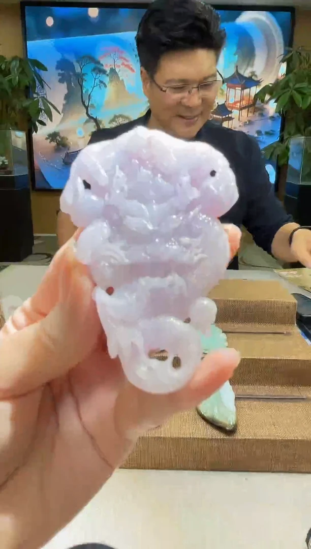 翡翠未镶嵌颈饰MFC070335