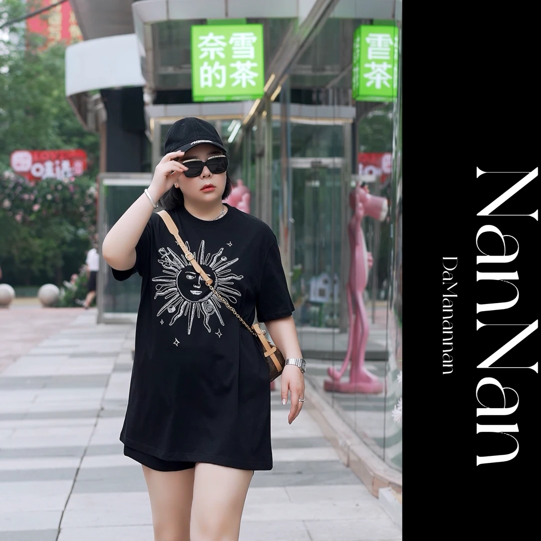 【楠楠推荐】夏季新款重工刺绣正肩大版半袖T恤C3182